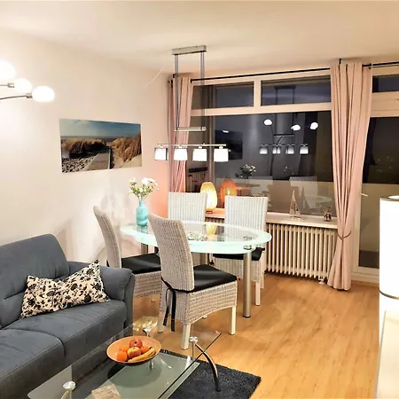 - Haus L, App 0l1004